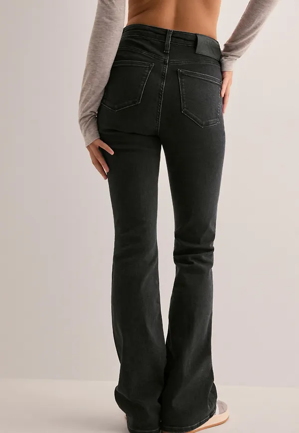 Calvin Klein Jeans - Svart - Skinny Bootcut