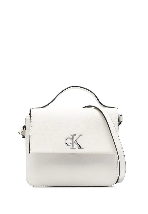 Calvin Klein Jeans axelremsväska med logotypplakett - Vit
