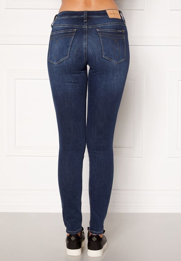 Calvin Klein Jeans CKJ 011 Mid Rise Skinny 1A4 ZZ001 MID BLUE 29