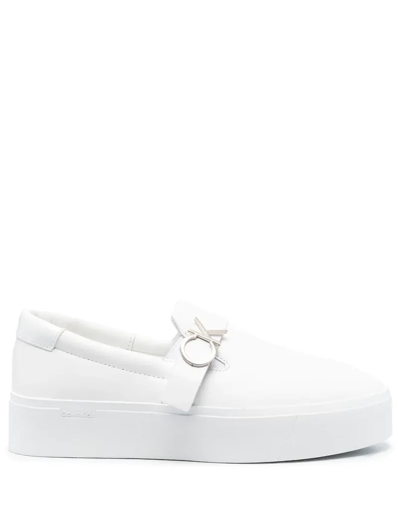 Calvin Klein platåsneakers med logotypplakett - Vit