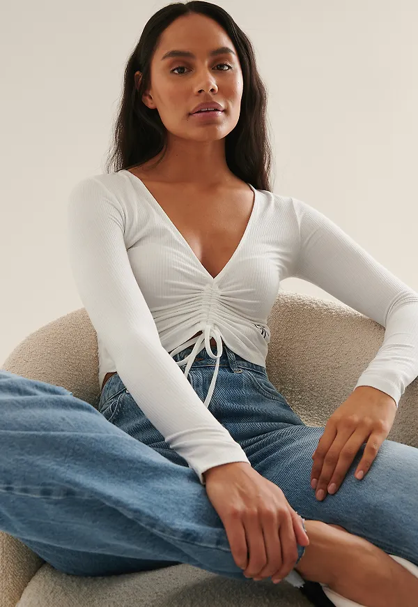 Calvin Klein Topp Med Dragskodetalj - White