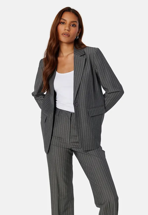 Camila Blazer