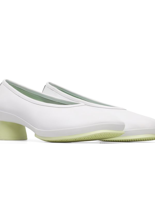 Camper Alright Heels White, Klackskor i storlek 40 och färg Vit