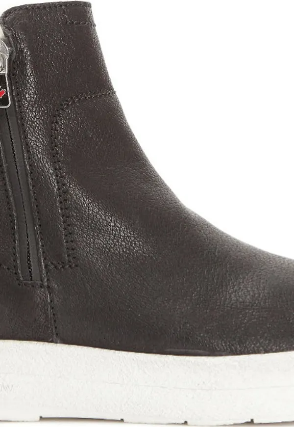 Canada Snow Women's Mount Baker Leather Boots Black