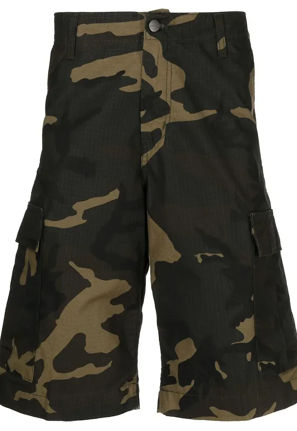 Carhartt WIP kamouflagemönstrade cargoshorts - Grön
