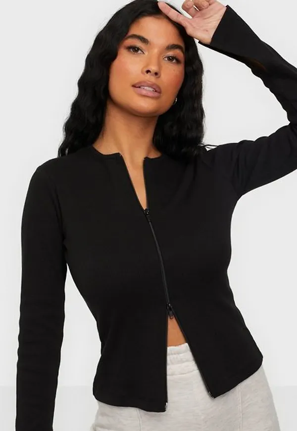NLY Trend Zipped Up Rib Top Långärmade toppar Svart
