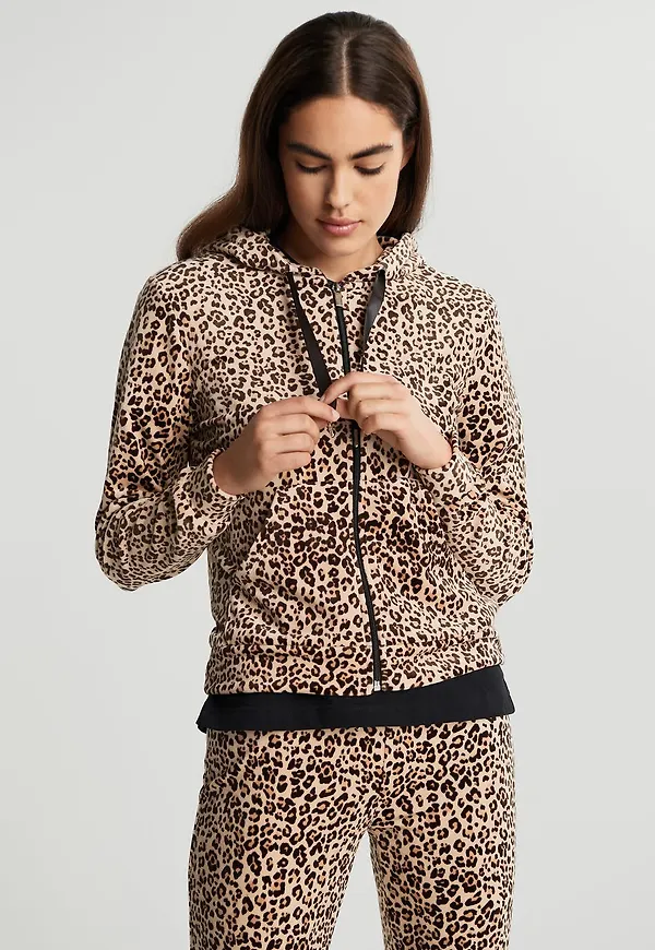 Cecilia velour hoodie