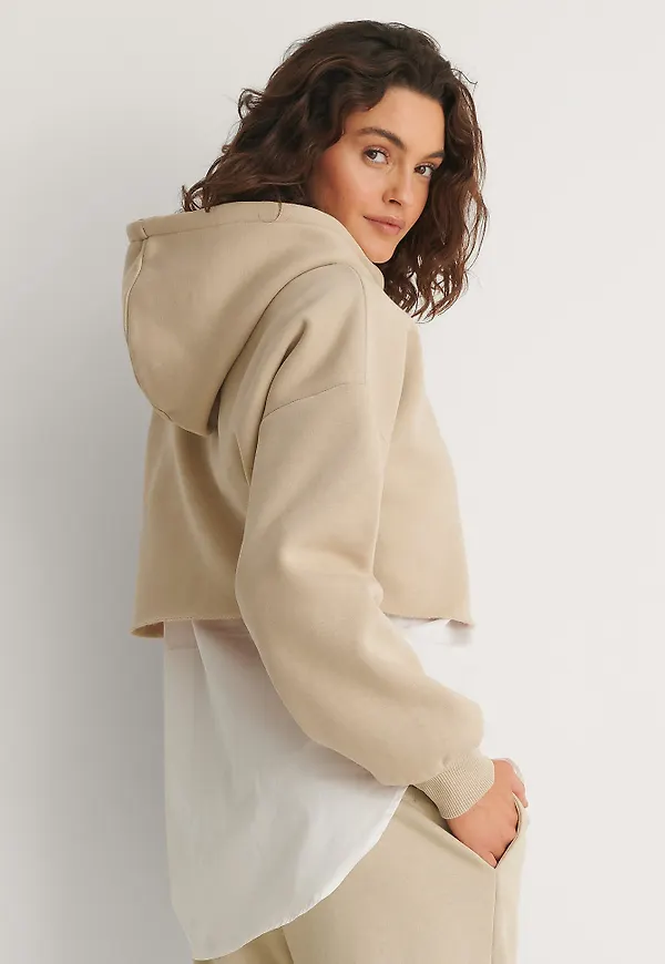 NA-KD Ekologisk Hoodie Med Rå Kant - Beige