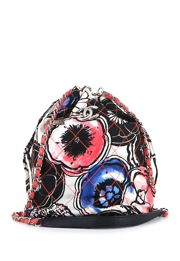 CHANEL Pre-Owned blommig quiltad bucketbag från 2010 - Svart