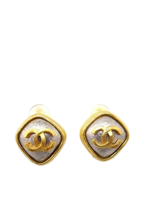 CHANEL Pre-Owned clipsörhängen från 1997 - Guldfärgad
