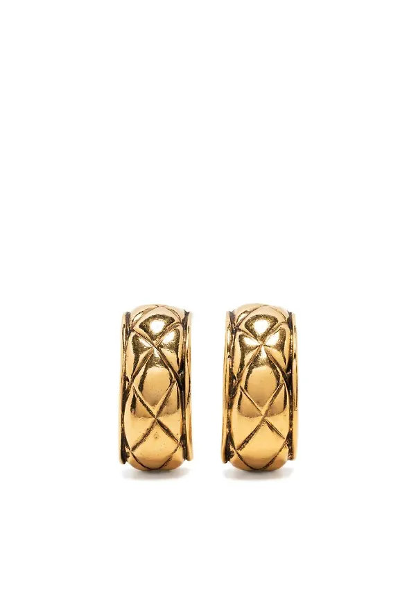 CHANEL Pre-Owned diamantquiltade öronringar - Guldfärgad