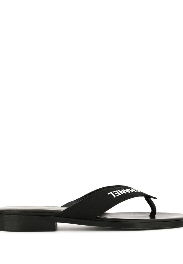 CHANEL Pre-Owned platta sandaler med logotyp - Svart