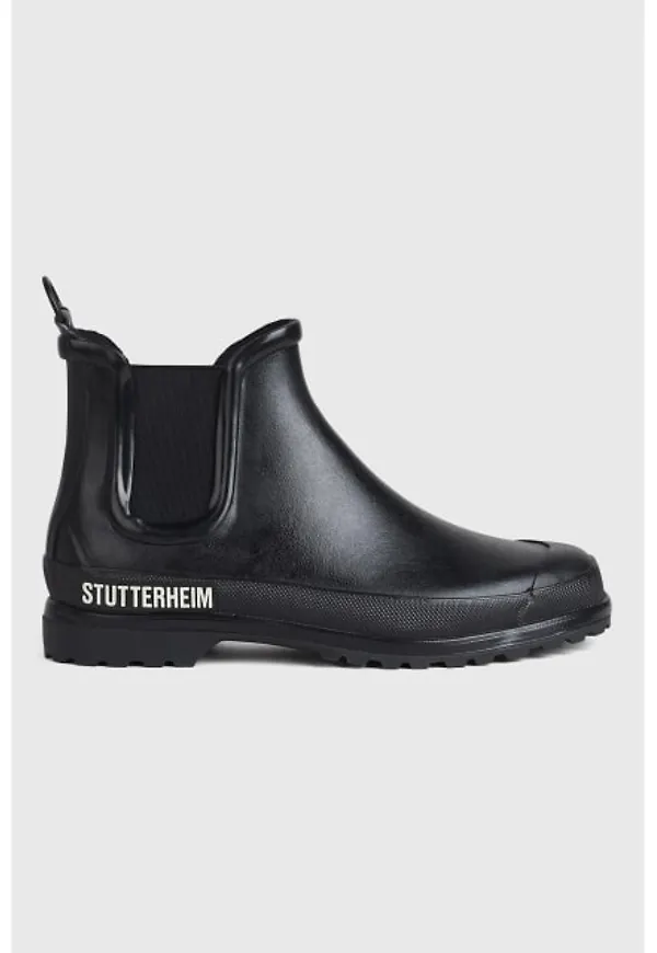 Chelsea Rainwalker Black/black