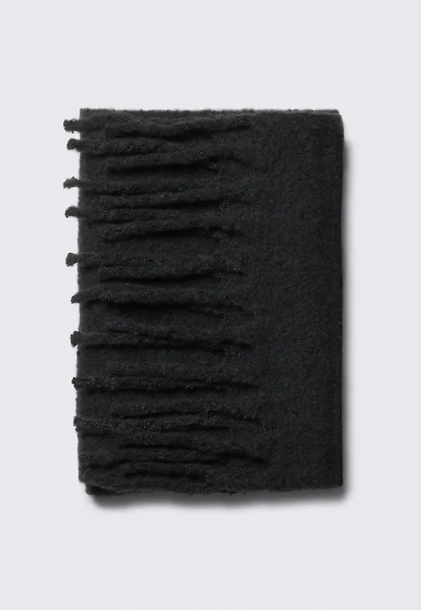 Chunky Fringed Scarf