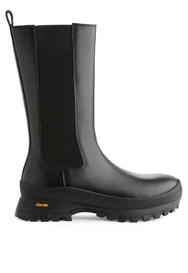 Chunky High-Shaft Leather Boots - Black