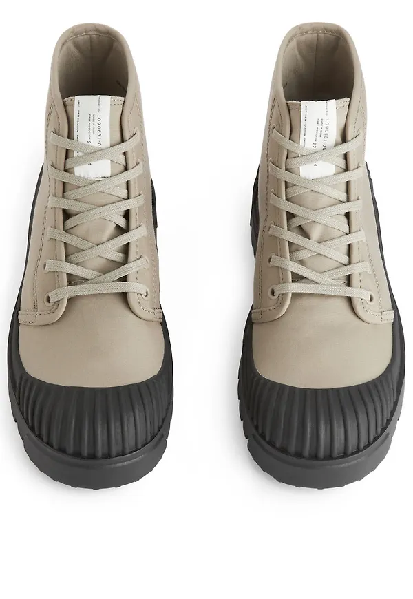 Chunky Lace-Up Boots - Brown