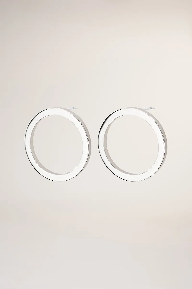 Circle earrings