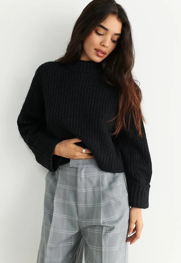 Clara knitted sweater