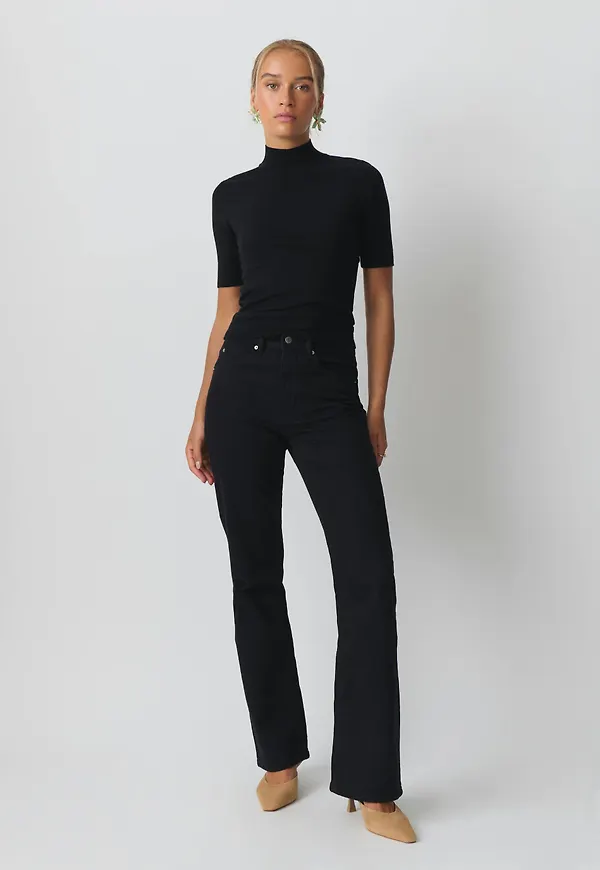 Classic boot jeans