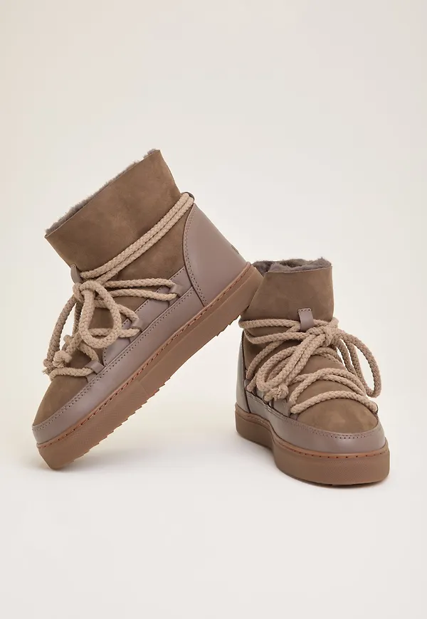 Classic Sneaker