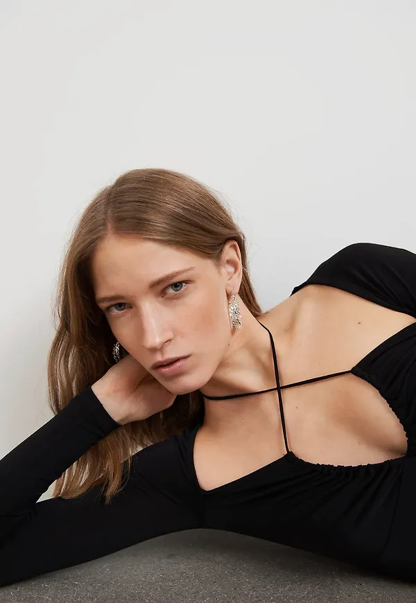Cleo earrings