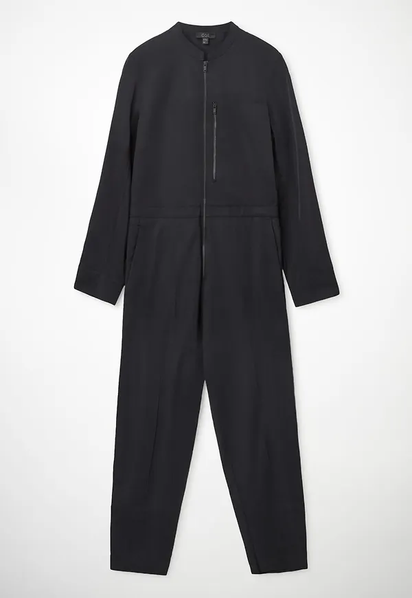 COLLARLESS LONG-SLEEVE JUMPSUIT