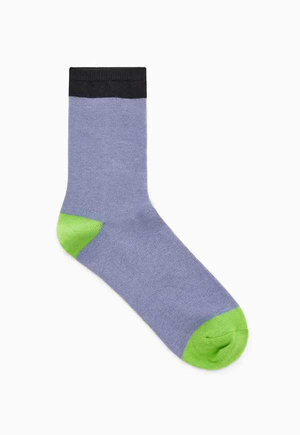 COLOUR-BLOCK ANKLE SOCKS