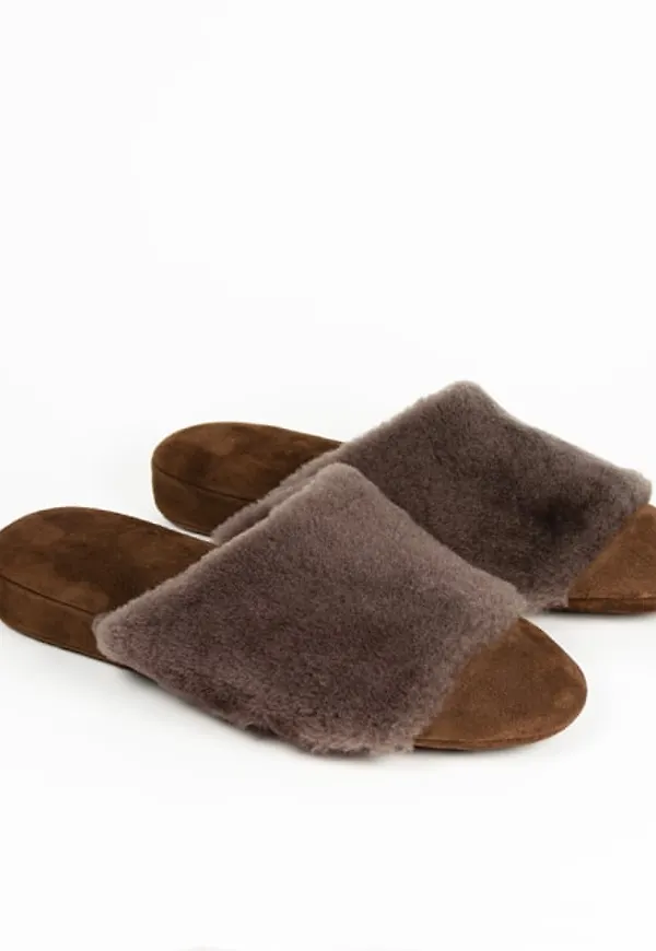Comet Indoor Slipper