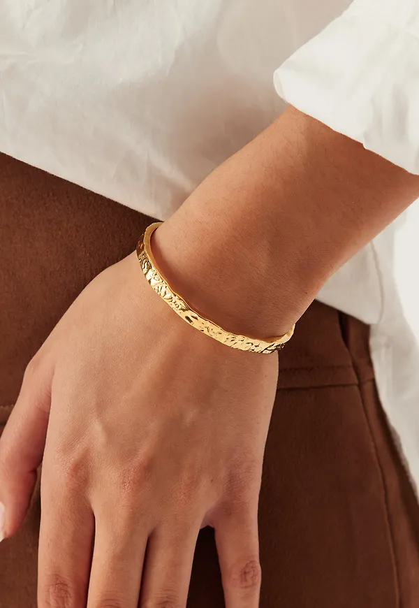 Como C Shape Bangle