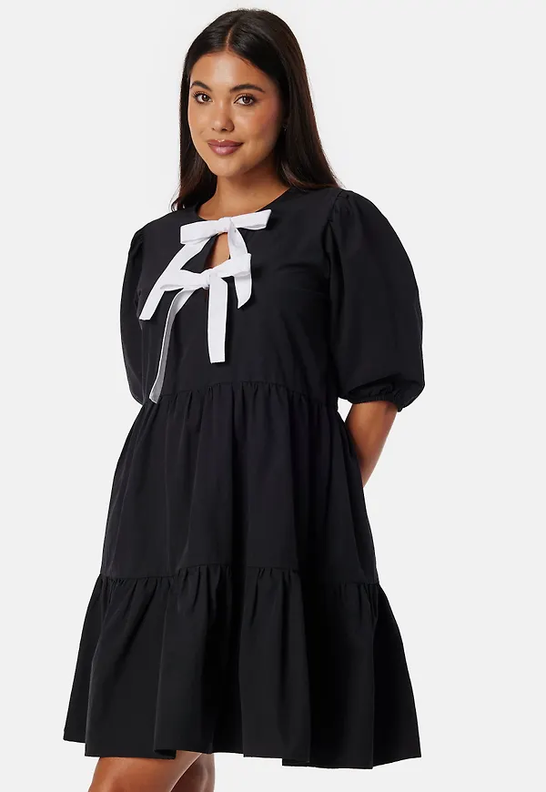 Contrast Bow Dress