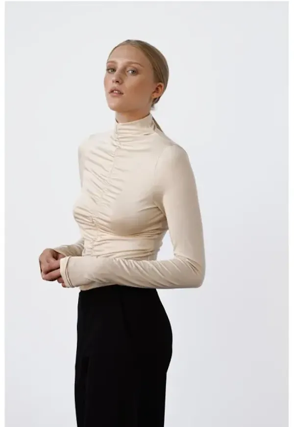 Corma Top - Cream