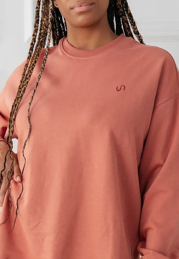 Crew Neck Sweat Ruby Rebel