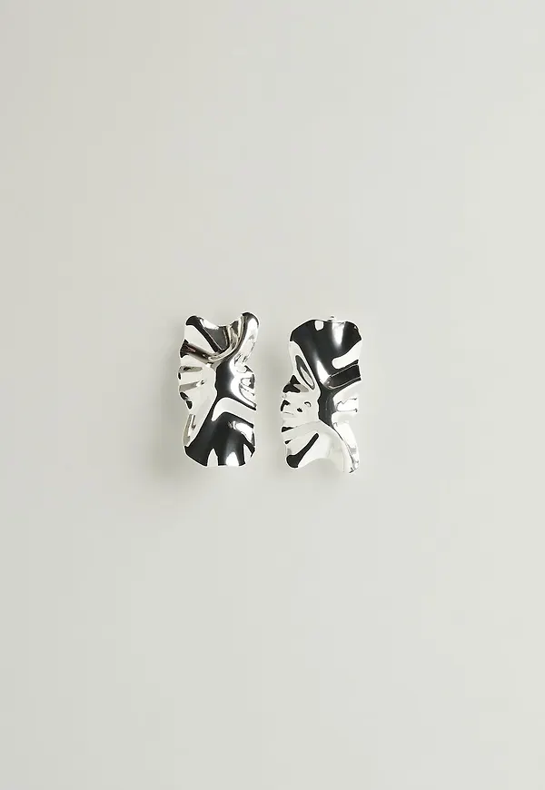 Crinkled earrings