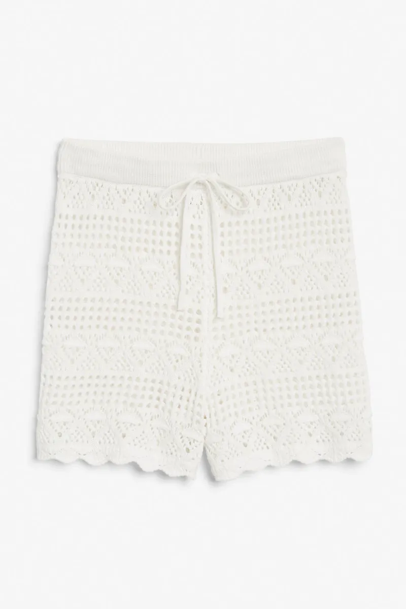Crochet style shorts - White