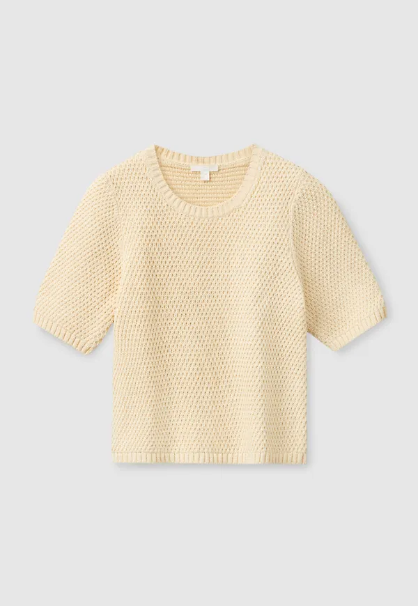 CROPPED KNITTED TOP