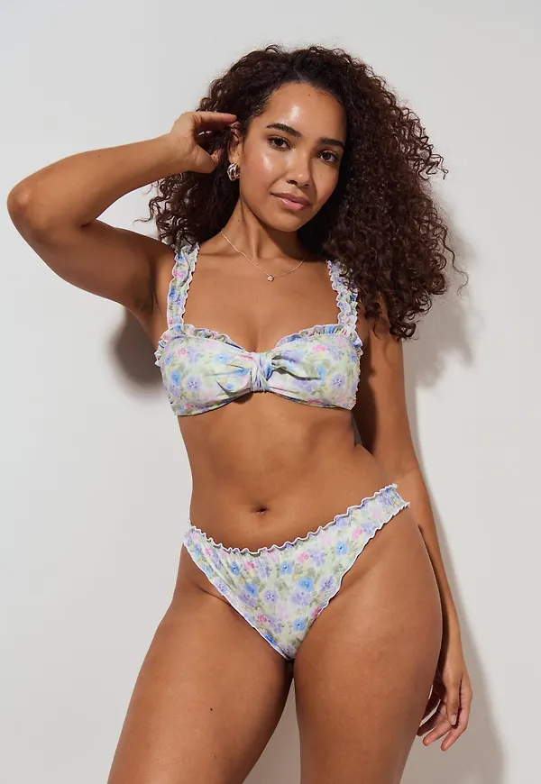 Cute bikini brief