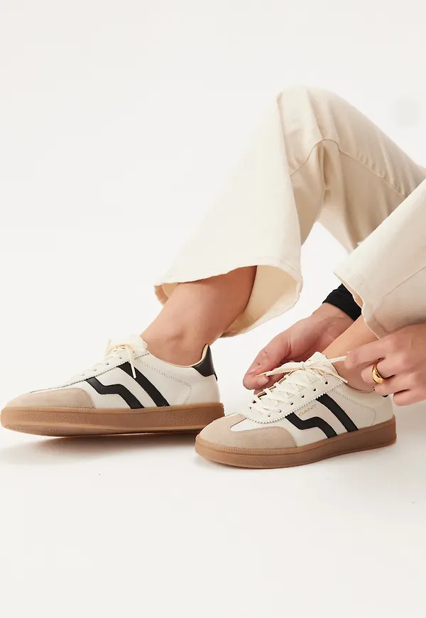 Cuzima Sneaker
