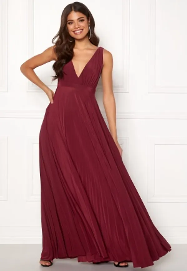Goddiva Pleated Oscar Maxi Dress Wine S/M