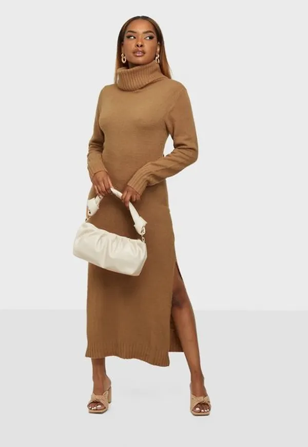 NLY Trend Side Slit Knit Dress Klänningar Brun