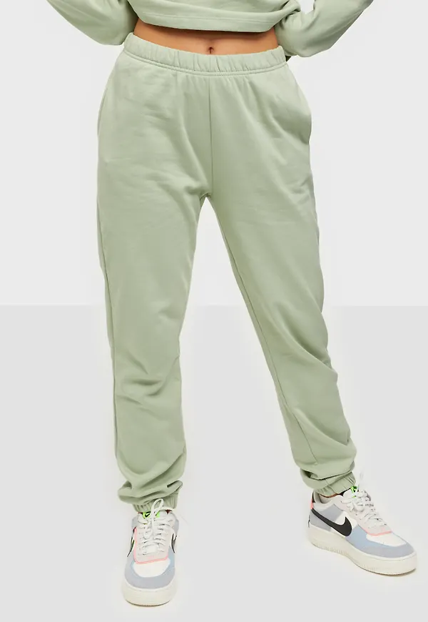 Only - Mjukisbyxor - Desert Sage - Onldreamer Sweat Pant Swt Noos - Byxor & Shorts