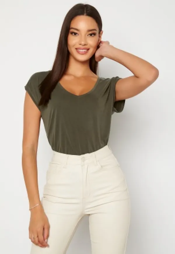 Pieces Kamala Tee Black Olive S