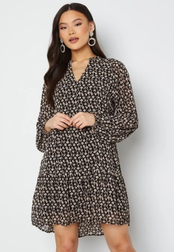 Object Collectors Item Mila Gia L/S Dress Black AOP Flower Col 36