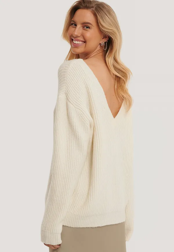 NA-KD Trend Oversize Tröja Med Djup Rygg - Offwhite