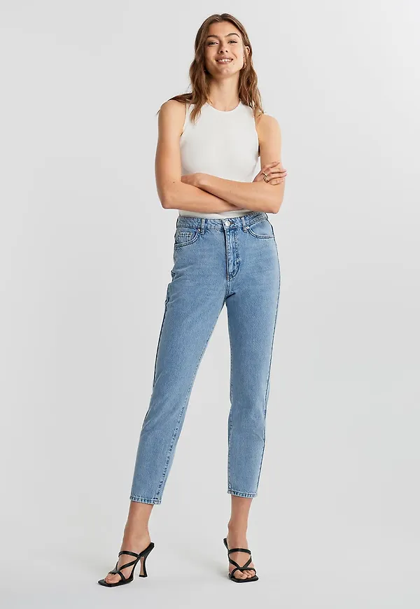 Dagny mom jeans