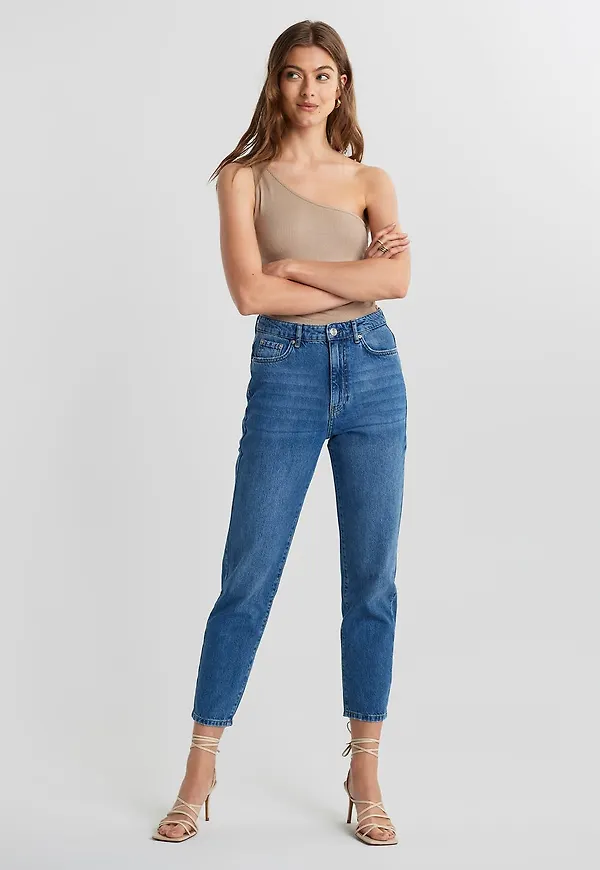 Dagny mom jeans
