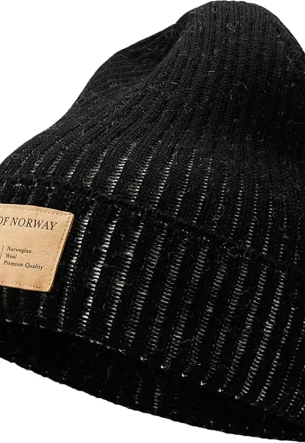 Dale of Norway Alvøy Hat Norweigan Wool Black Offwhite