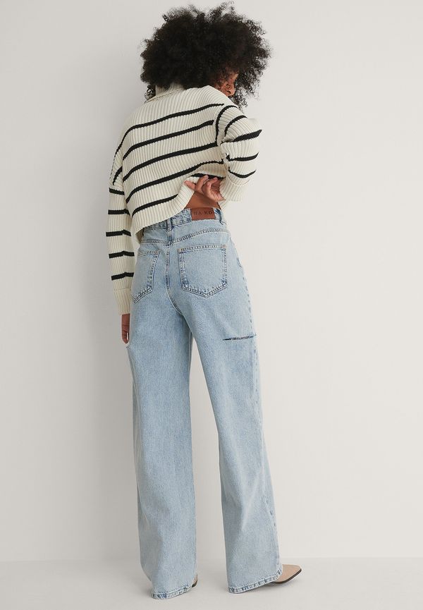 NA-KD Trend Ekologiska Vida Jeans Med Utskurna Partier - Blue