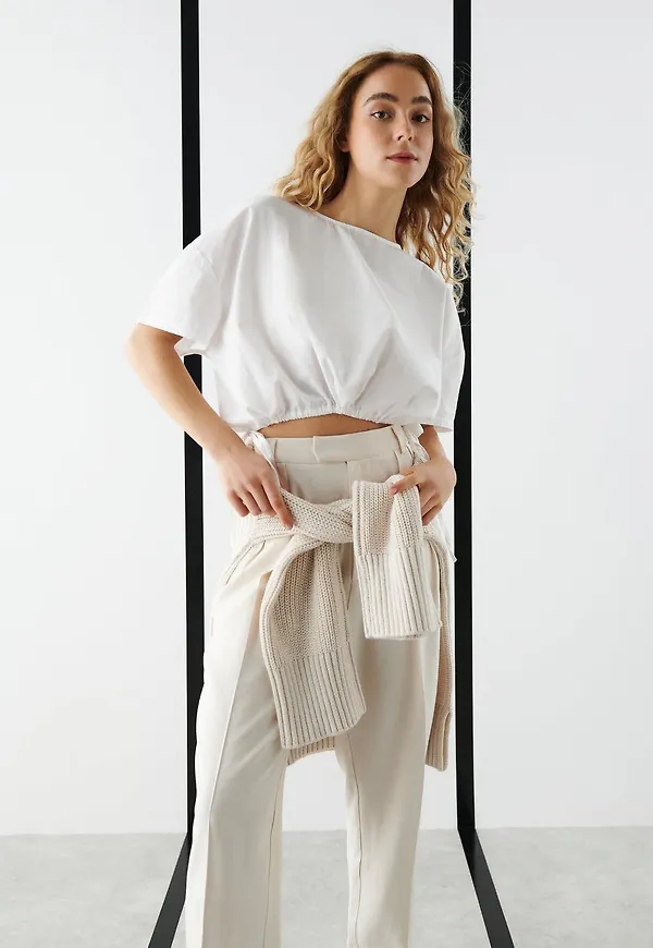 Delilah top