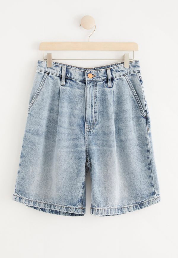 Denimshorts med hög midja