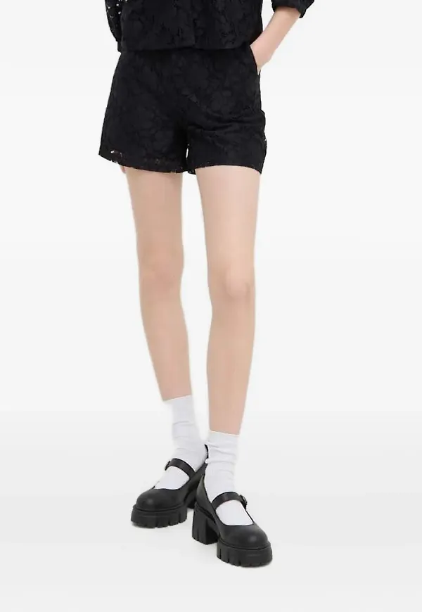 Desigual shorts i blommig spets - Svart